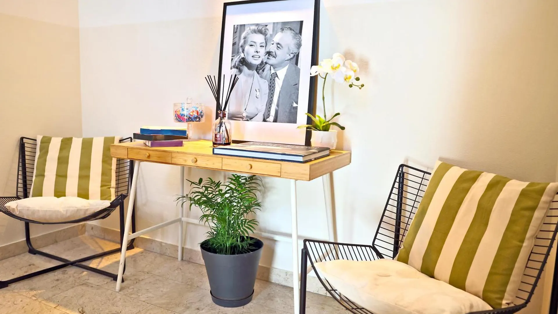 Appartamenti Leone - Vista Mare - Pet Friendly Rimini 0*,  Italy